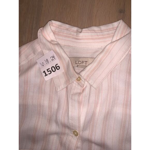 TOPS BUNDLE~Cool Casual Tops - Spice Up Your Wardrobe - Picture 3 of 7